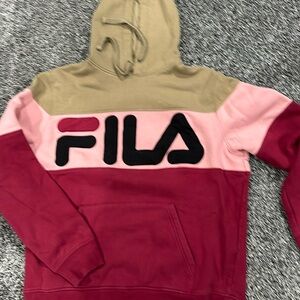 Women's XL Fila color, black sweatshirt, burgundy, pink, and khaki green.